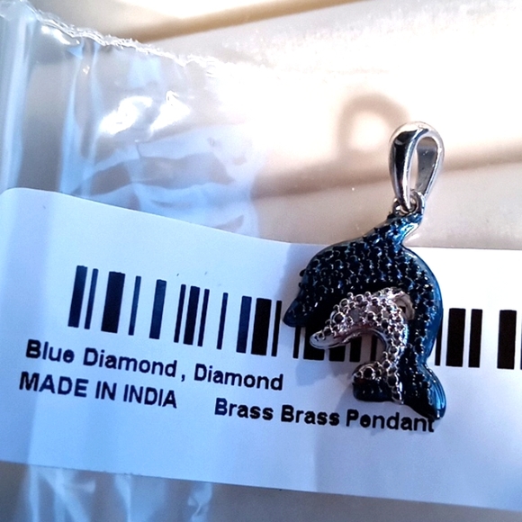 KARIS BLUE DIAMOND AND WHITE DIAMOND ACCENT DOLPHIN 🐬 PENDANT - Picture 4 of 6